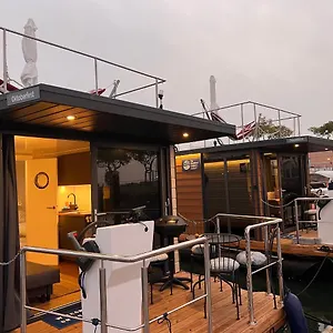  Hotel en barco Casas Flotantes - Boatvillage