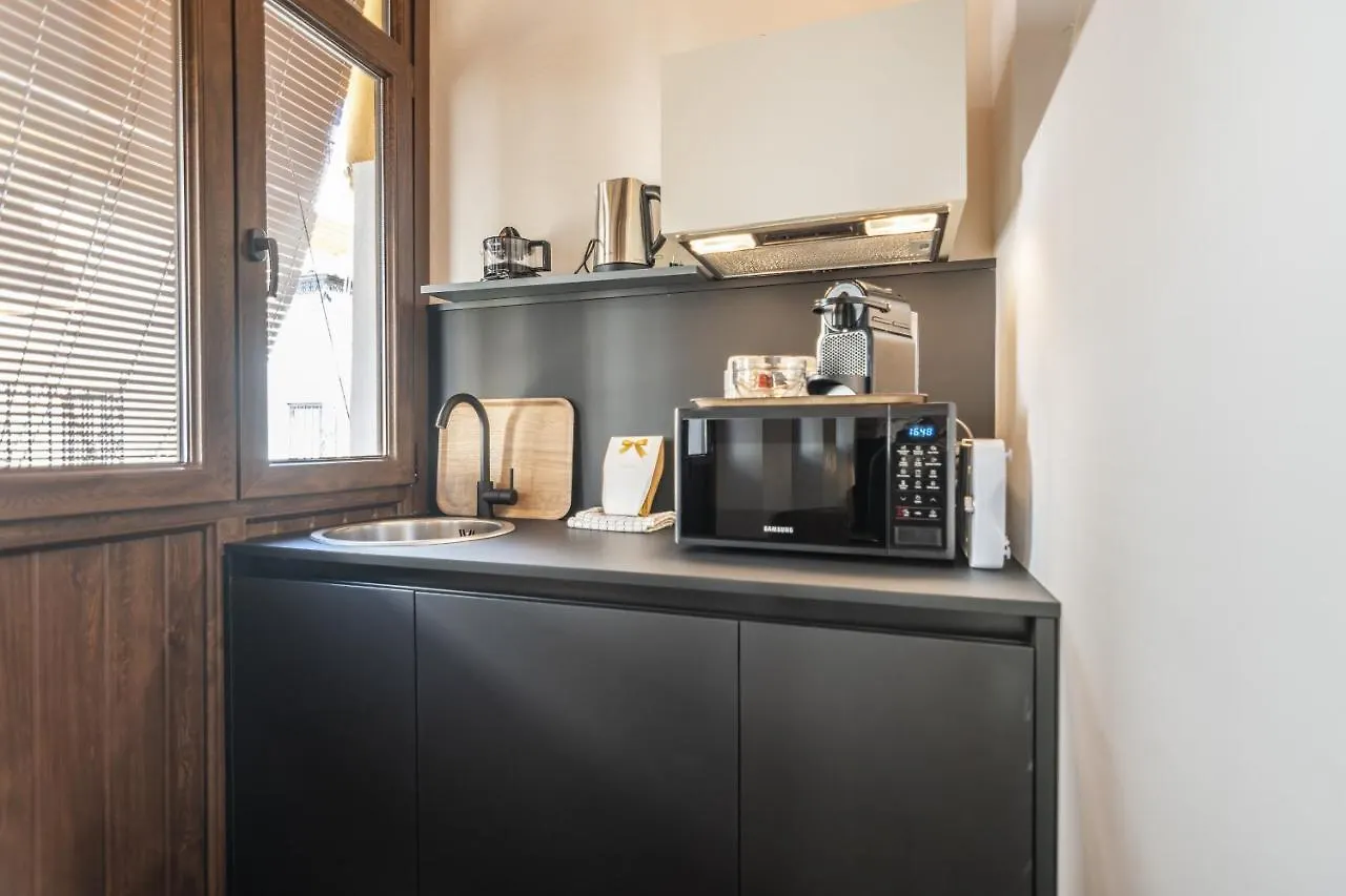 Trajano Premium Estudios By H Ayamonte Apartment