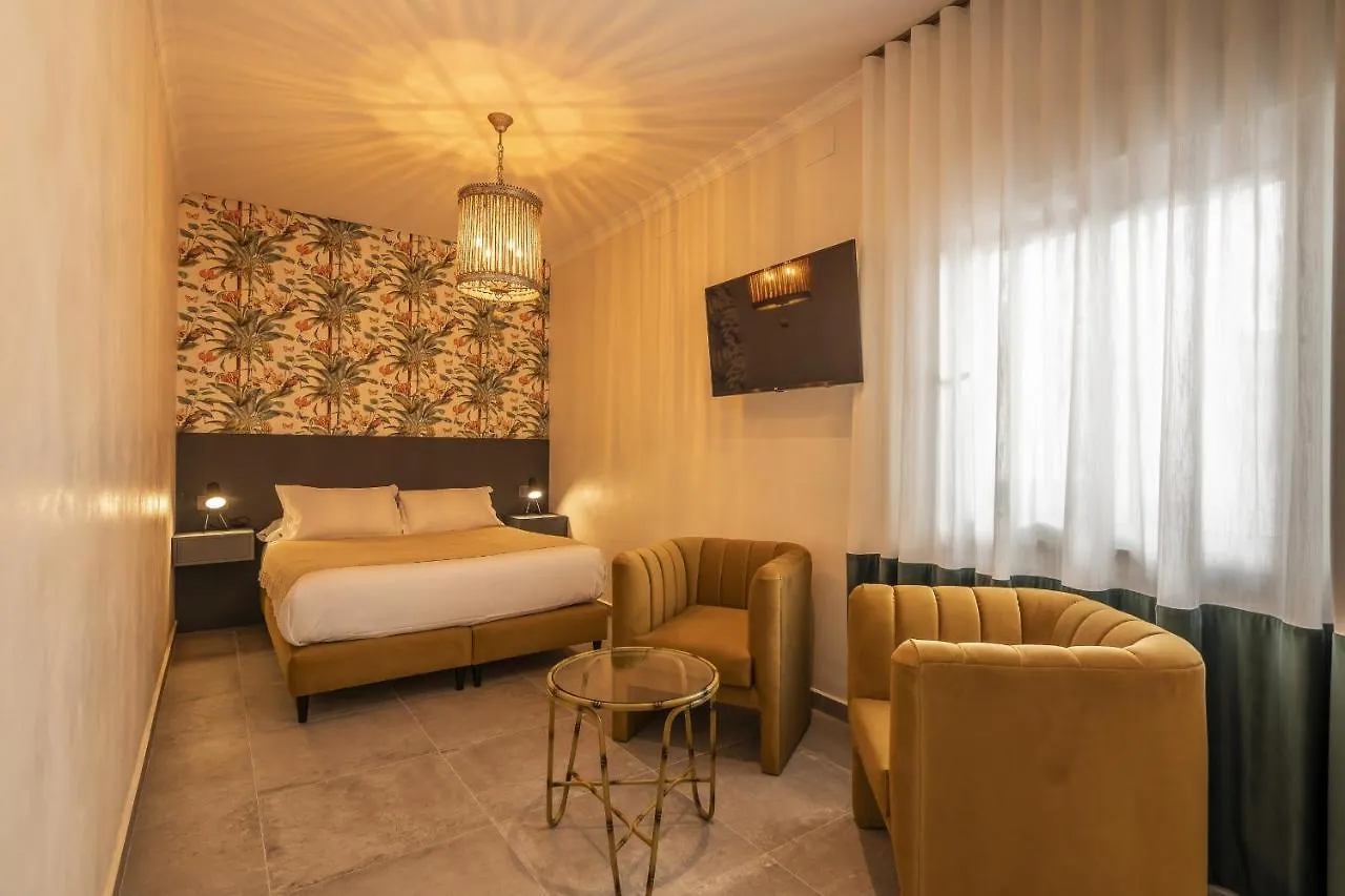 Trajano Premium Estudios By H Ayamonte Apartment